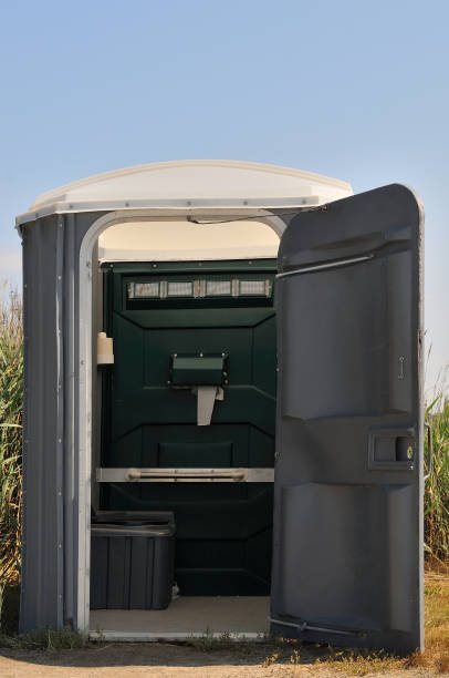 Professional porta potty rental in Fairmead, CA